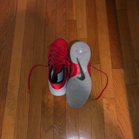 Nike Hyperdunk - Picture 4 of 4